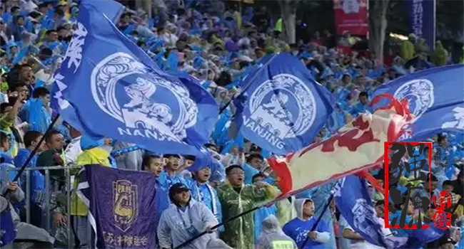 A股头条：创业板重磅利好！“轻资产、高研发投入”认定标准落地；摩尔线程科创板IPO申请获受理，拟募资80亿；纳指标普创收盘新高